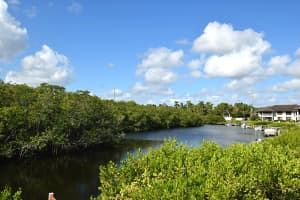 950 S Kanner Hwy, Stuart, FL 34994, Sold 12/08/17