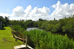 950 S Kanner Hwy, Stuart, FL 34994, Sold 12/08/17