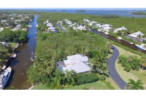 2265 6th Ct SE, Vero Beach, FL 32962, Sold 02/28/18