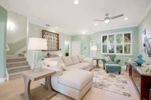 159 Las Brisas Cir, Hypoluxo, FL 33462, Sold 01/05/18