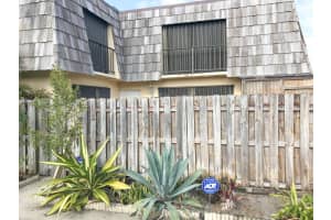 2500 Waterside Dr #1c, Lake Worth, FL 33461, Sold 02/16/18