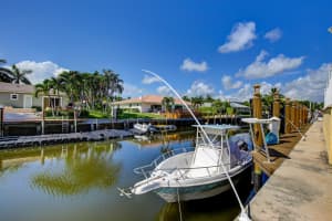800 NE Orchid Bay Dr, Boca Raton, FL 33487, Sold 04/27/18