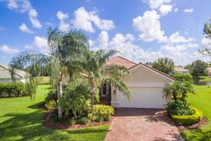 425 SW Crabapple Cove, Port St. Lucie, FL 34986, Sold 03/05/18