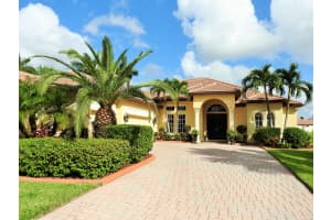 816 SW St Julien Ct, Port St. Lucie, FL 34986, Sold 12/11/17