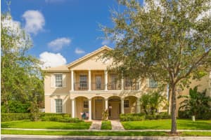 8073 Murano Cir, Palm Beach Gardens, FL 33418, Sold 11/28/17