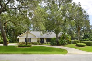 4344 2nd Square SW, Vero Beach, FL 32968, Sold 03/02/18