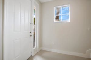 245 NE 2nd St, Delray Beach, FL 33444, Sold 02/13/18