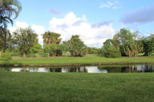 190 Par Dr, Royal Palm Beach, FL 33411, Sold 01/12/18