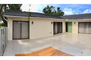 8097 Ambach Way, Hypoluxo, FL 33462, Sold 12/04/17