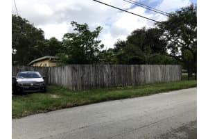 1803 SW 43rd Way, Fort Lauderdale, FL 33317, Sold 11/30/17