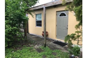 1803 SW 43rd Way, Fort Lauderdale, FL 33317, Sold 11/30/17