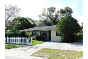 2805 Sheraton Blvd, Fort Pierce, FL 34946, Sold 12/29/17