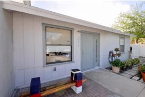 3246 Foxridge Ct, Lake Worth, FL 33461, Sold 12/14/17
