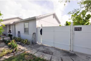 3246 Foxridge Ct, Lake Worth, FL 33461, Sold 12/14/17