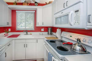 1 Westwood Ave #102f, Jupiter, FL 33469, Sold 12/18/17