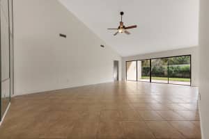 2890 Farragut Ln, West Palm Beach, FL 33409, Sold 02/07/18