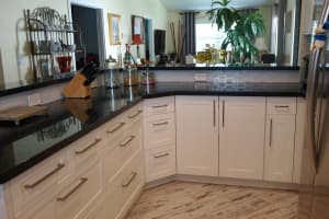 207 W Parkway Dr, Margate, FL 33068, Sold 12/05/17