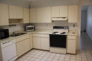 3807 Woodridge Terrace, Palm Springs, FL 33461, Sold 01/17/18