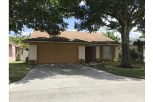 5035 Foxhall Dr N, West Palm Beach, FL 33417, Sold 12/27/17