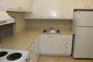 470 Executive Center Dr #1i, West Palm Beach, FL 33401, Sold 12/15/17