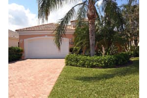 4147 W 16th Square, Vero Beach, FL 32967, Sold 11/17/17