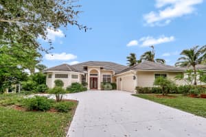 18310 SE Ridgeview Dr, Tequesta, FL 33469, Sold 03/09/18