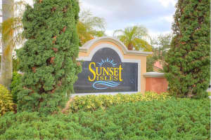 10312 Fox Trail Rd S, West Palm Beach, FL 33411, Sold 12/14/17