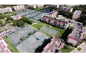 2828 Tennis Club Dr, West Palm Beach, FL 33417, Sold 02/21/18