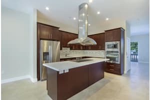 3228 NE 4th St, Pompano Beach, FL 33062, Sold 02/22/18