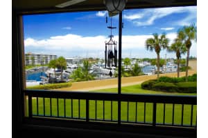 1030 US-1, North Palm Beach, FL 33408, Sold 12/01/17