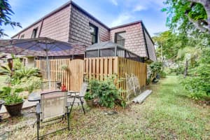 7526 Courtyard Run E, Boca Raton, FL 33433, Sold 02/16/18