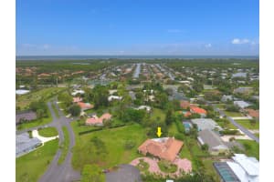 10465 SE Sailfish Cir, Hobe Sound, FL 33455, Sold 07/23/18
