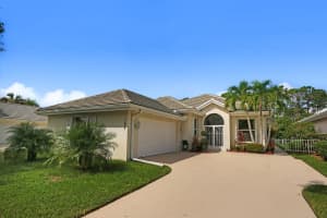 7607 SE Bay Cedar Cir, Hobe Sound, FL 33455, Sold 12/18/17