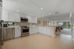 44 Yacht Club Dr, North Palm Beach, FL 33408, Sold 03/01/18