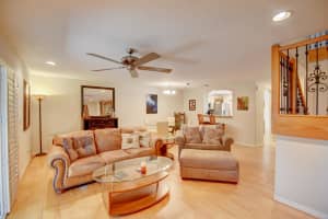 1003 Arezzo Cir, Boynton Beach, FL 33436, Sold 12/01/17