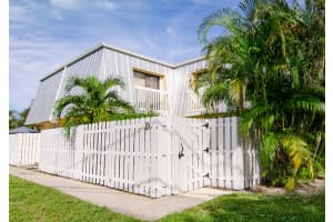 141 E Riverside Dr #8d, Jupiter, FL 33469, Sold 12/14/17