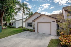 194 Par Dr, Royal Palm Beach, FL 33411, Sold 02/16/18