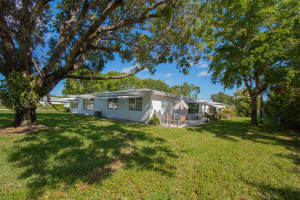 1058 S Oakridge Cir, Lantana, FL 33462, Sold 02/09/18