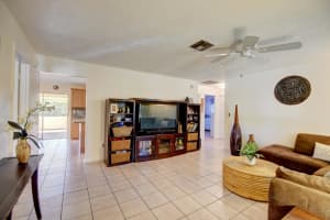 3332 NW 26th Ct, Boca Raton, FL 33434, Sold 12/21/17