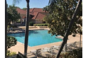 1067 The Pointe Dr, West Palm Beach, FL 33409, Sold 03/15/18