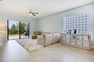 8785 Willow Cove Ln, Lake Worth, FL 33467, Sold 12/19/17