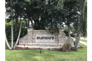 115 Fairway Ln, Royal Palm Beach, FL 33411, Sold 12/29/17