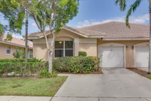 2557 N Coral Trace Cir, Delray Beach, FL 33445, Sold 05/01/18
