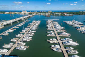 400 N Flagler Dr PH C1, West Palm Beach, FL 33401, Sold 02/14/18