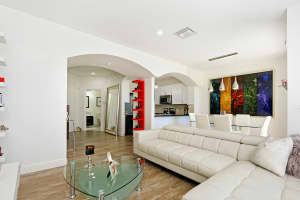 4961 Southard St, Lake Worth, FL 33463, Sold 02/28/18