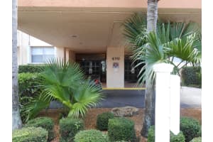 470 Executive Center Dr, West Palm Beach, FL 33401, Sold 12/01/17