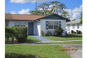 934 Sumter Rd W, West Palm Beach, FL 33415, Sold 12/22/17
