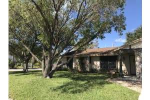 124 Sherwood Dr, Royal Palm Beach, FL 33411, Sold 08/09/18