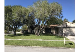 124 Sherwood Dr, Royal Palm Beach, FL 33411, Sold 08/09/18