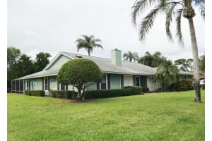 535 33rd Ave, Vero Beach, FL 32968, Sold 03/12/18